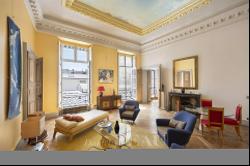 Paris 4th District – An ideal pied a terre