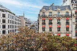 Paris 8th District – A magnificent duplex apartment in a prime location