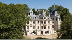 1h from Paris. A remarkable Gothic/Renaissance-style chateau set in 1.2 hectares of groun