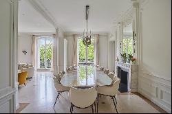 Paris 16th District - An exceptional 4-bed apartment