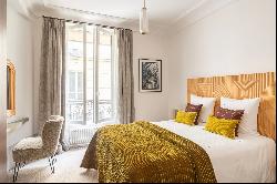 Paris 7th District – A superb 3-bed apartment