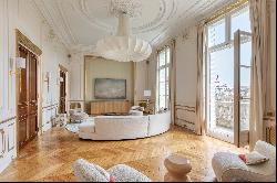 Paris 8th District – An exceptional apartment in a prime location