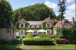 South of Fontainebleau – An 18th century property set in 4 hectares