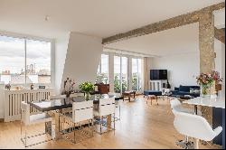 Paris 10th District – A superb 3/4 bed apartment