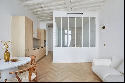 Paris 6th District - Saint-Germain-des-Prés, one bedroom flat in perfect condition.