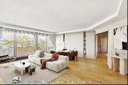 Neuilly-sur-Seine  - An ideal pied a terre