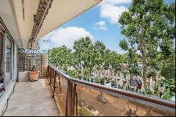 Neuilly-sur-Seine  - An ideal pied a terre