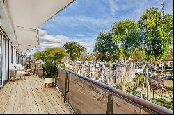 Neuilly-sur-Seine  - An ideal pied a terre