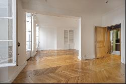 Paris 7th District – An ideal pied a terre