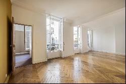 Paris 7th District – An ideal pied a terre