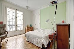 Paris 17th District - Niel. Quadruple reception - 4 bedrooms.