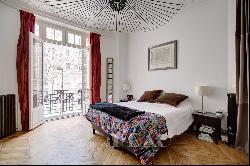 Paris 17th District - Niel. Quadruple reception - 4 bedrooms.