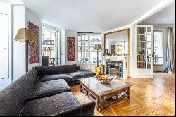 Paris 17th District - Niel. Quadruple reception - 4 bedrooms.