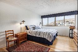 2 Bedroom Condo with Views of Capitol, Great Salt Lake and Wasatch Mountains