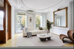 Paris 5th District – A 3-bed apartment in a prime location