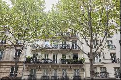 Paris 5th District – A 3-bed apartment in a prime location