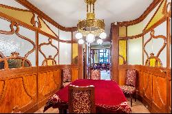 Paris 8th District - A remarkable Art Nouveau pied a terre