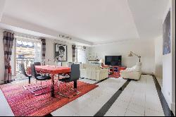 Paris 2nd District – A superb 3-bed apartment with a balcony