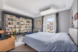 Paris 2nd District – A superb 3-bed apartment with a balcony