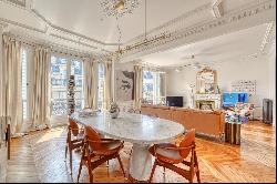 Paris 18th District -  An ideal pied a terre