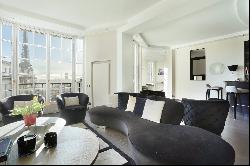 Paris 16th District - A magnificent apartment enjoying an Eiffel Tower view