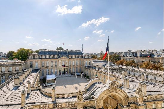 Paris 8th District -  A 3/4 bed apartment facing the Elysee Palace