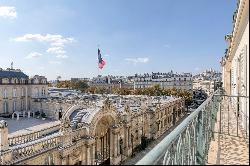 Paris 8th District –  A 3/4 bed apartment facing the Elysee Palace