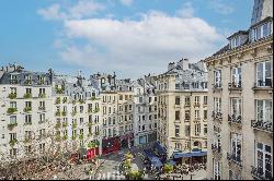 Paris 6th District - Carrefour de l'Odéon, 5th floor, two bedrooms.