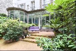 Paris 16th District -  A superb family home