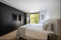 Neuilly-sur-Seine  - An ideal 4-bed family apartment