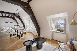 Paris 4th District – A delightful pied a terre in a prime location