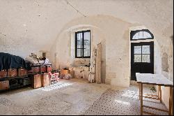 In the heart of the Nièvre department – A magnificent 14th century property