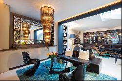 Paris 7th District – A superb 350 sqm Hotel Particulier..