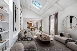 Paris 6th District –  An ideal pied a terre