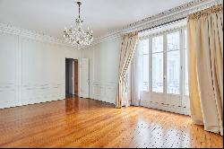 Sale - Apartment Paris 16th (Muette)