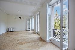 Paris 7th District – A bright 3-bed apartment