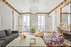 Paris 8th District - A sublime 4-bed apartment