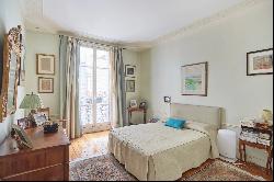 Paris 7th District – An ideal pied a terre