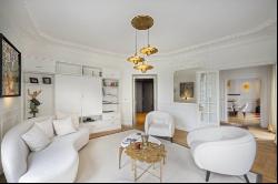 Paris 6th District – A 3-bed apartment in perfect condition