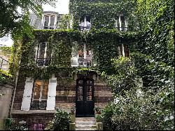 Paris 17th District –  An exceptional period property