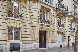 Paris 7th District – An ideal pied a terre