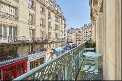 Paris 10th District –  A 2/3 bed apartment with a balcony