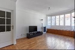 Sale - Apartment Paris 16th (Muette)