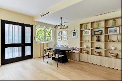 Paris 16th District -  An ideal family home