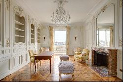 Paris 16th District – An exceptional 5-bed apartment