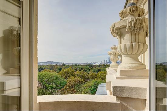 Paris 16th District - An exceptional 5-bed apartment