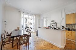 Paris 17th District – An ideal pied a terre