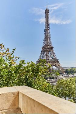 Paris 16th District – An exceptional apartment commanding magnificent views