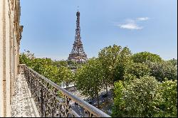 Paris 16th District – An exceptional apartment commanding magnificent views