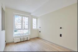 Sale - Apartment Paris 16th (Muette)